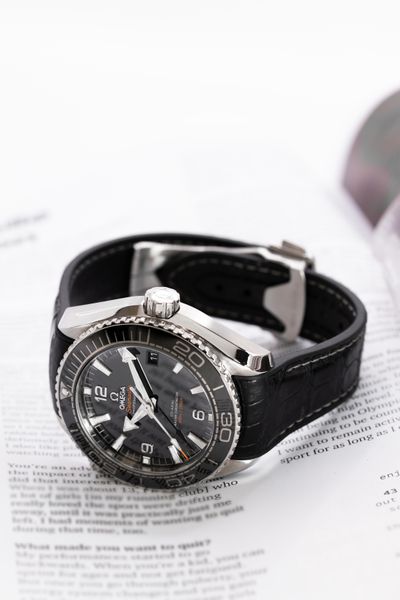 Omega Planet Ocean 215.33.44.21.01.001